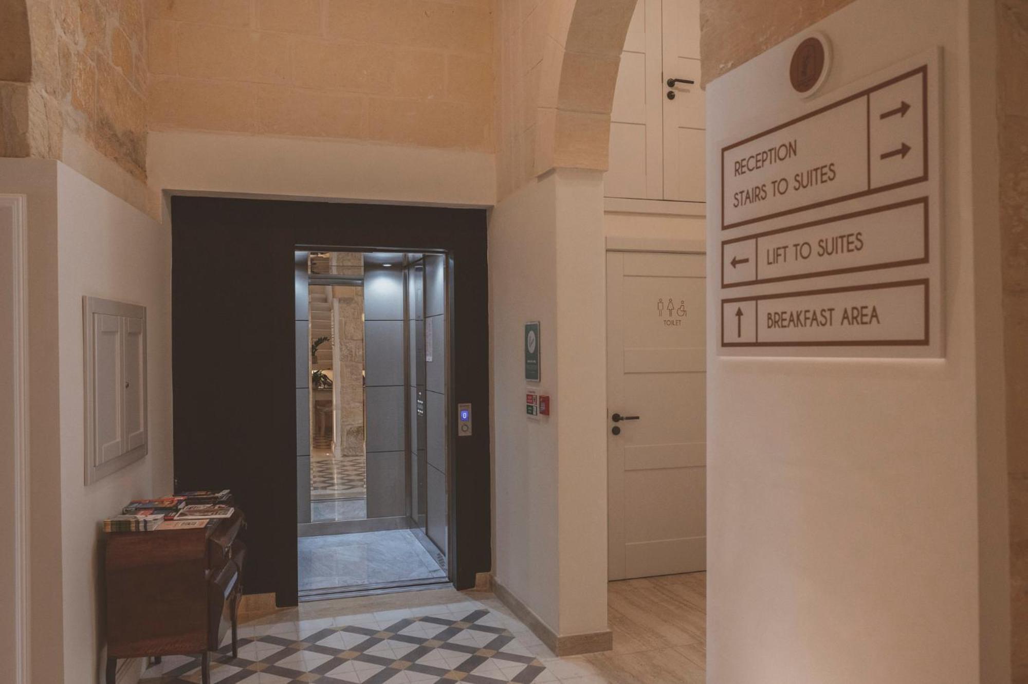 ויקטוריה Maria Rosa Suites מראה חיצוני תמונה